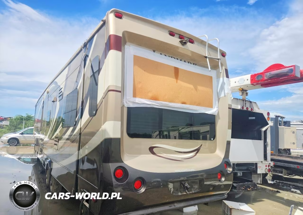 2013 Heartland Landmark Camper VIN:5SFBG392XDE250295 - 3