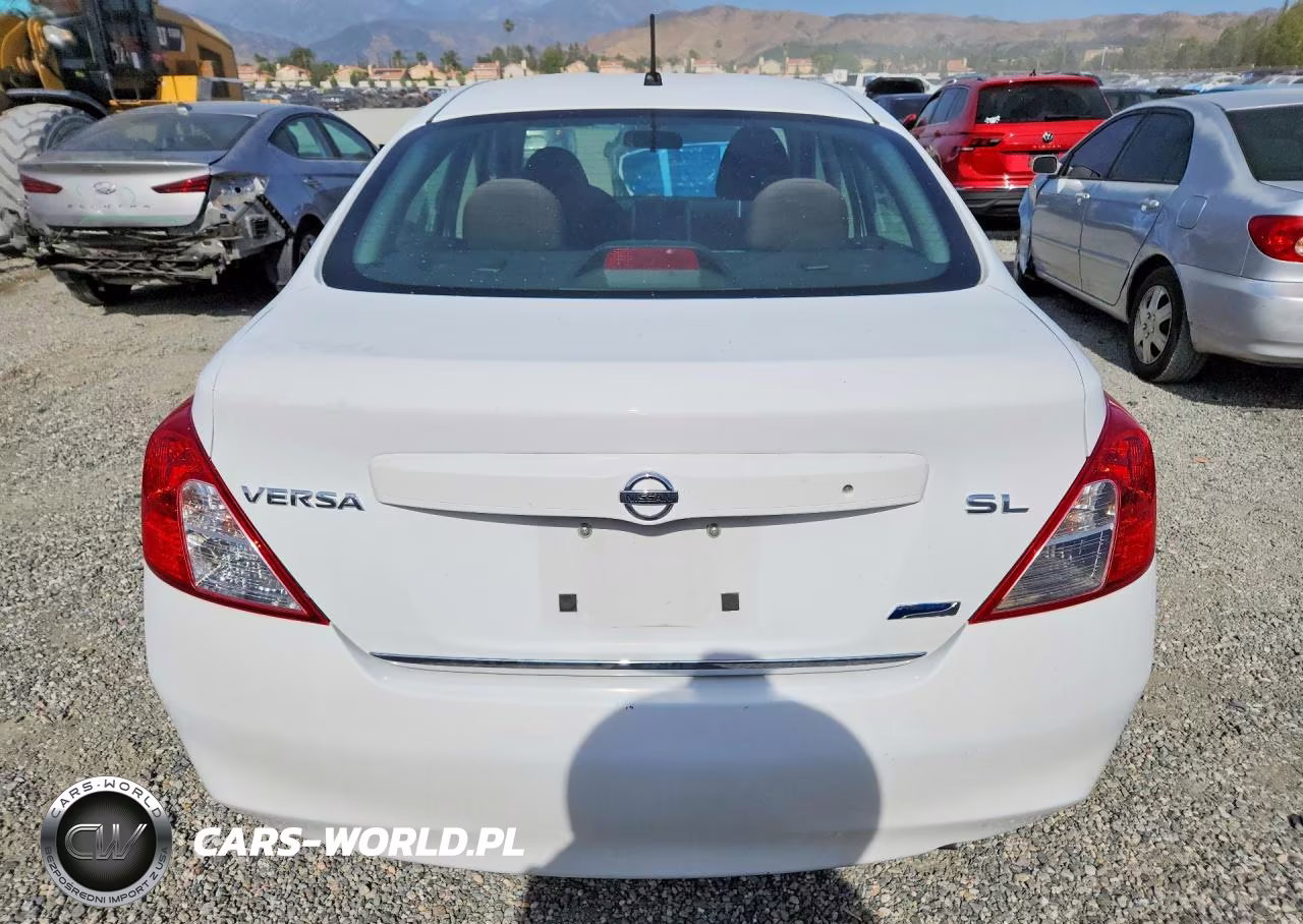 2012 Nissan Versa 1.6 S VIN:3N1CN7AP1CL846604 - 6