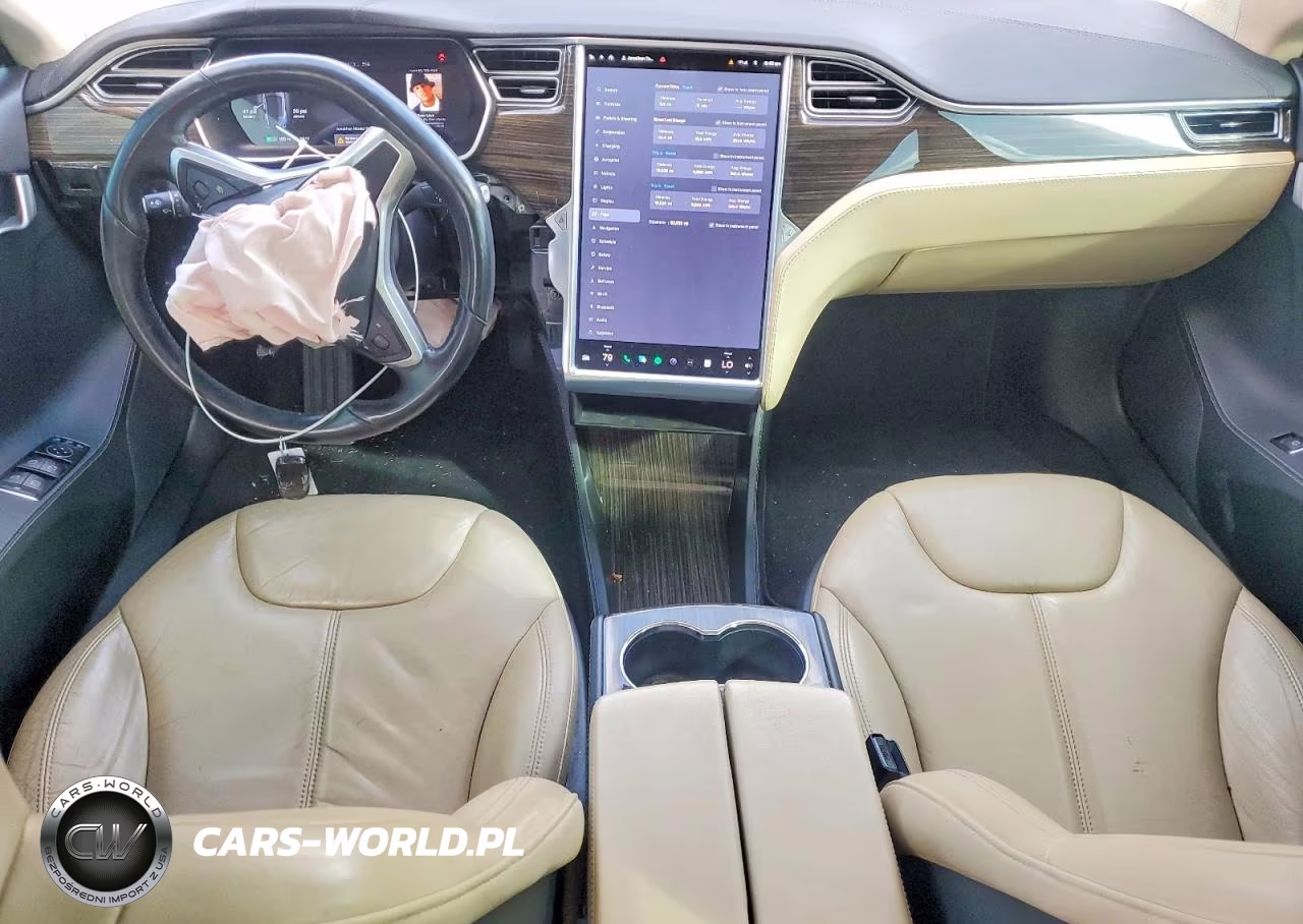 2015 Tesla Model S 70D VIN:5YJSA1S28FF085125 - 8