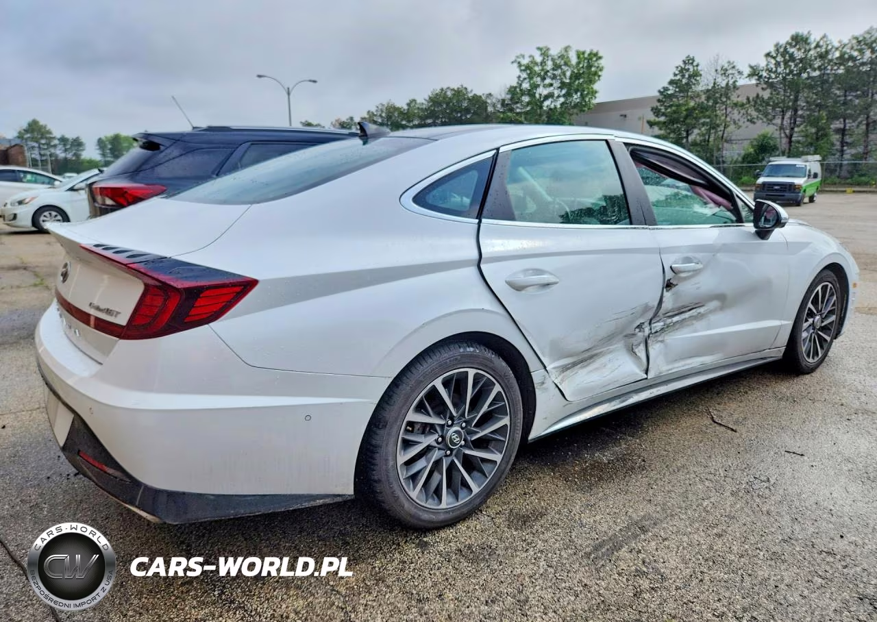 2023 Hyundai Sonata Limited VIN:KMHL34J27PA284366 - 3