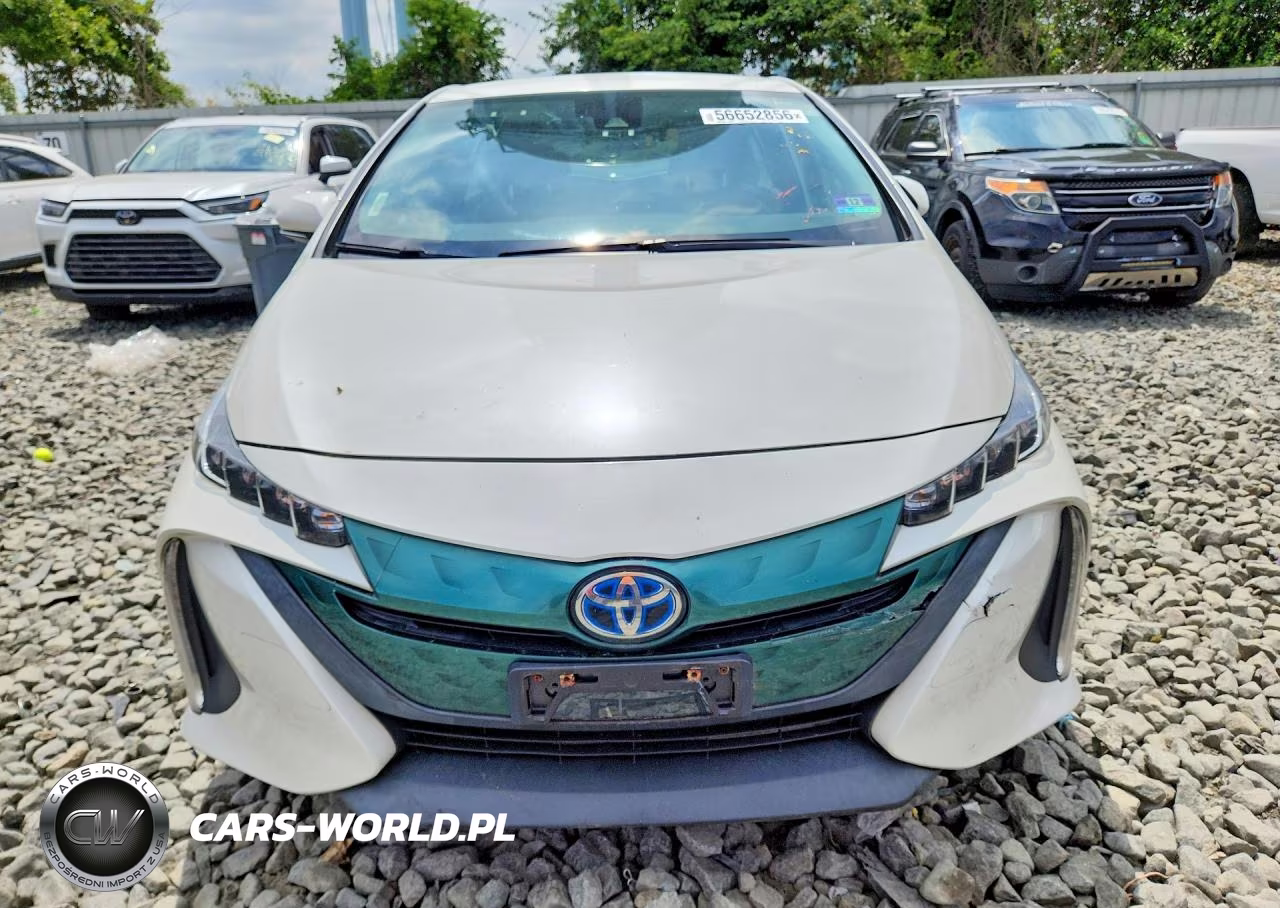 2017 Toyota Prius Prime Premium VIN:JTDKARFP0H3059431 - 5