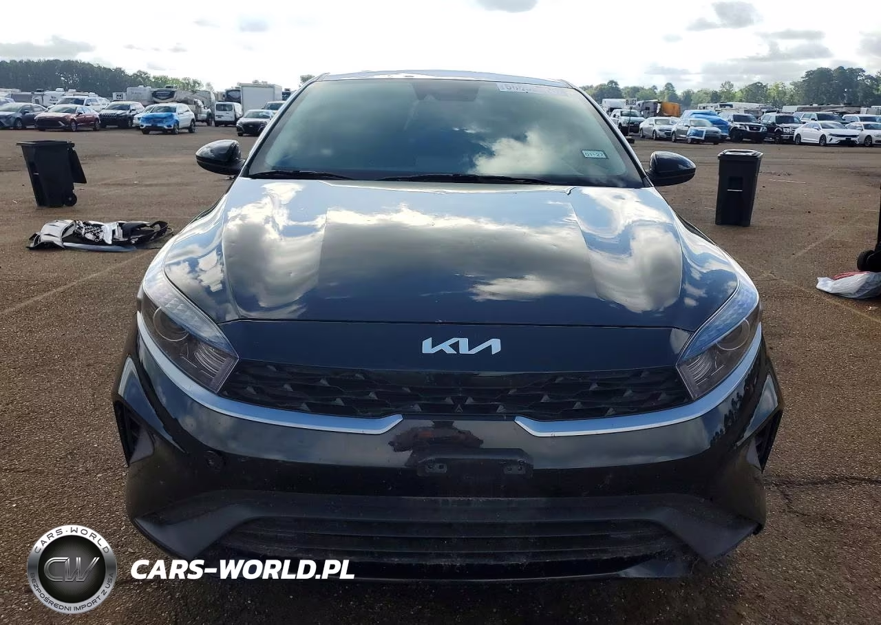 2023 Kia Forte Lxs VIN:3KPF24AD9PE564504 - 5