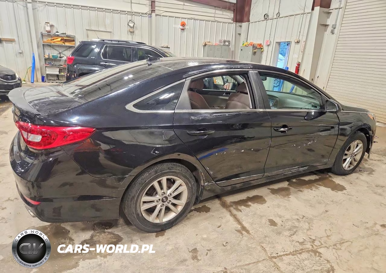 2016 Hyundai Sonata Se VIN:5NPE24AF7GH385211 - 3