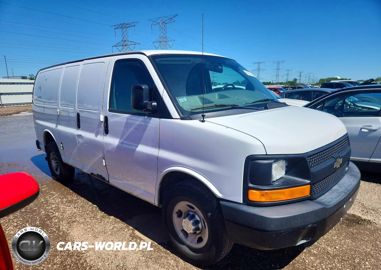 2014 Chevrolet Express G2500 VIN:1GCWGFBA1E1213748 - 4