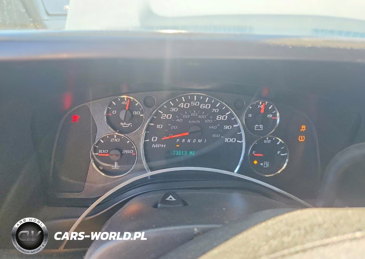 2014 Chevrolet Express G2500 VIN:1GCWGFBA1E1213748 - 9