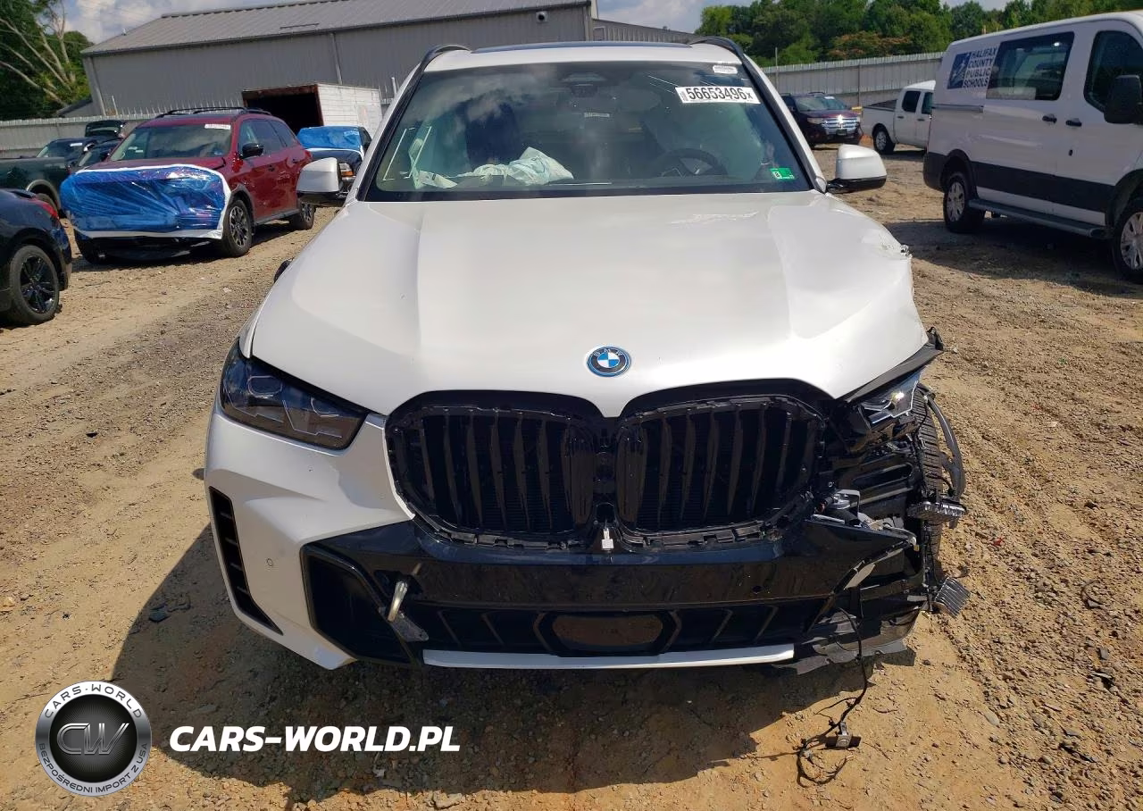 2026 BMW X5 xDrive50E VIN:5UX43EU02T9129016 - 5