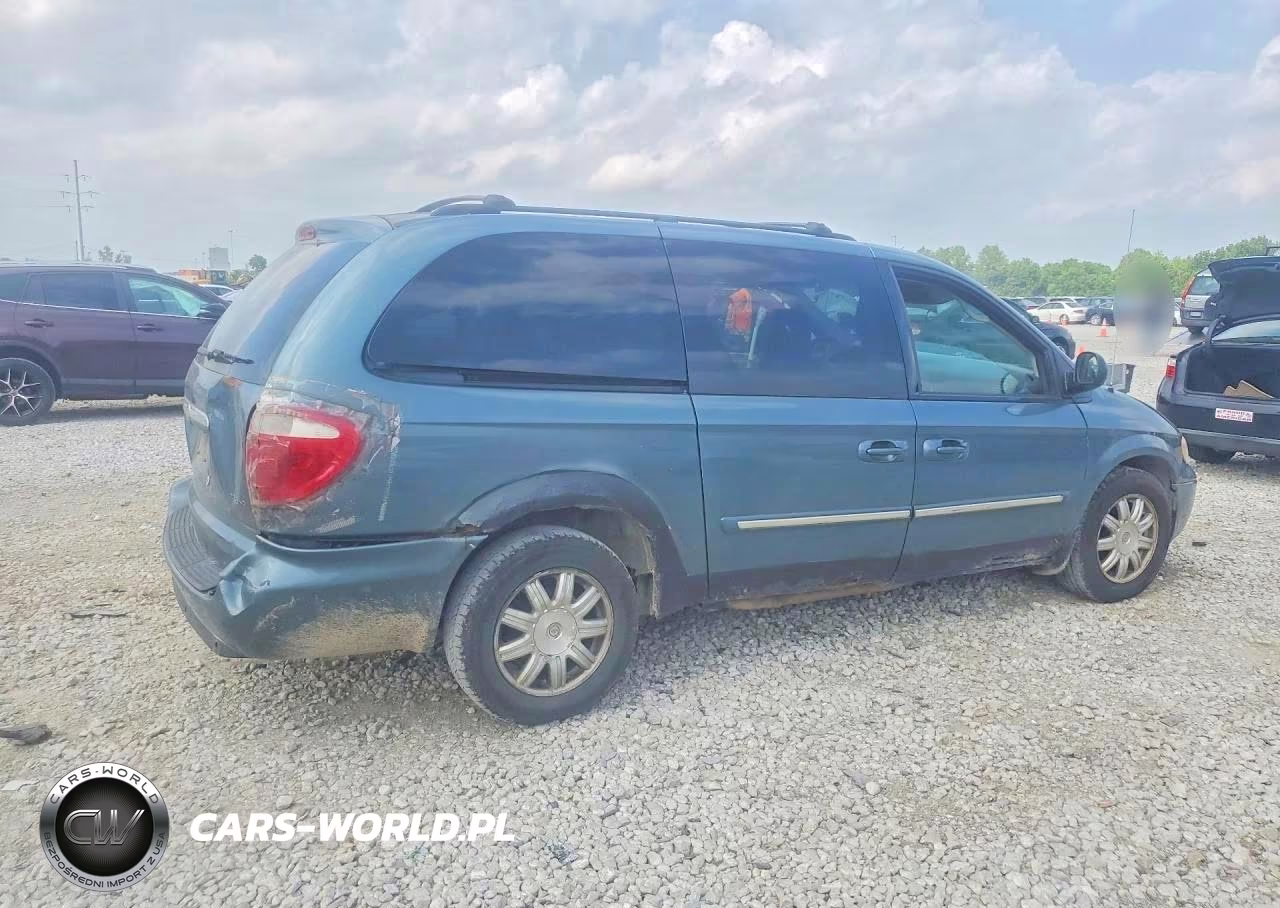 2006 Chrysler Town & Country Touring VIN:2A4GP54L26R728410 - 3