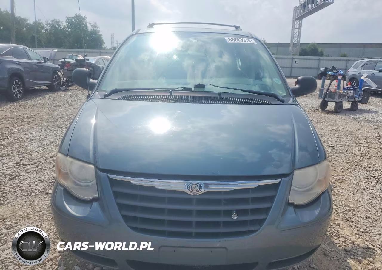 2006 Chrysler Town & Country Touring VIN:2A4GP54L26R728410 - 5