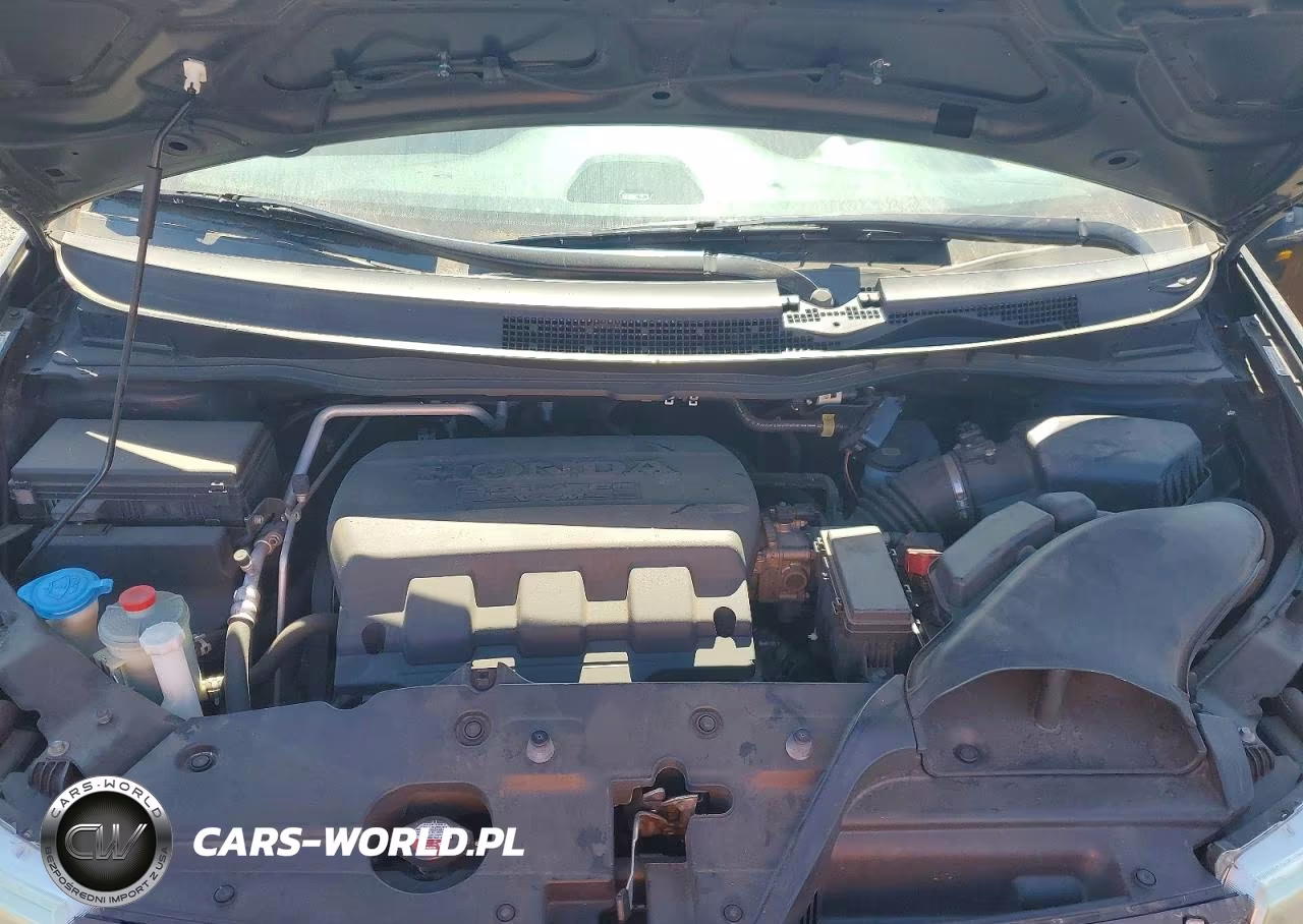 2013 Honda Odyssey Touring VIN:5FNRL5H98DB085000 - 12