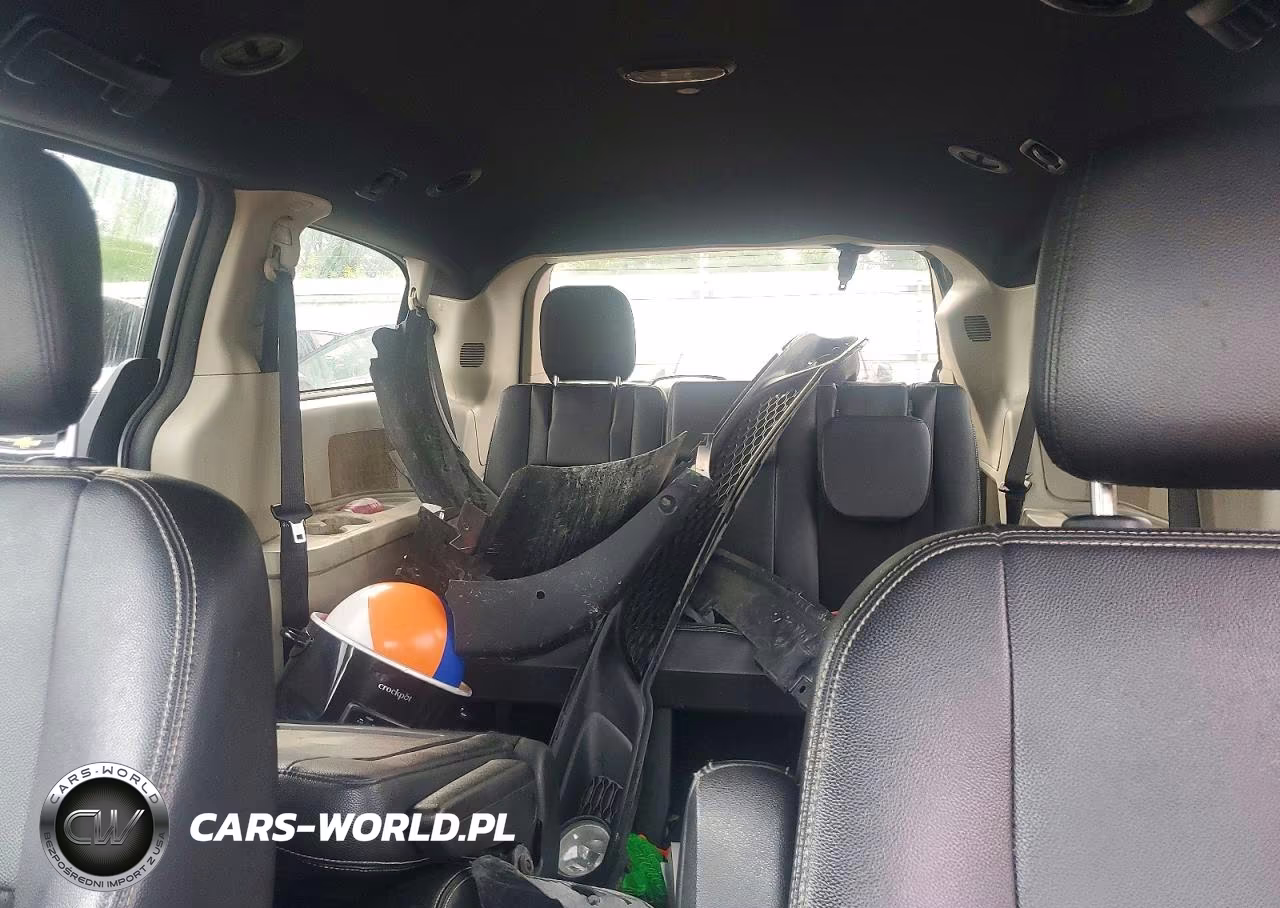 2019 Dodge Grand Caravan Sxt VIN:2C4RDGCG0KR761245 - 10