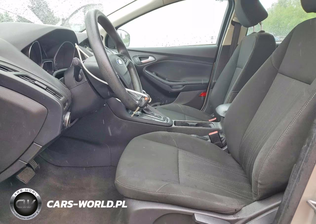 2015 Ford Focus Se VIN:1FADP3F27FL282917 - 7