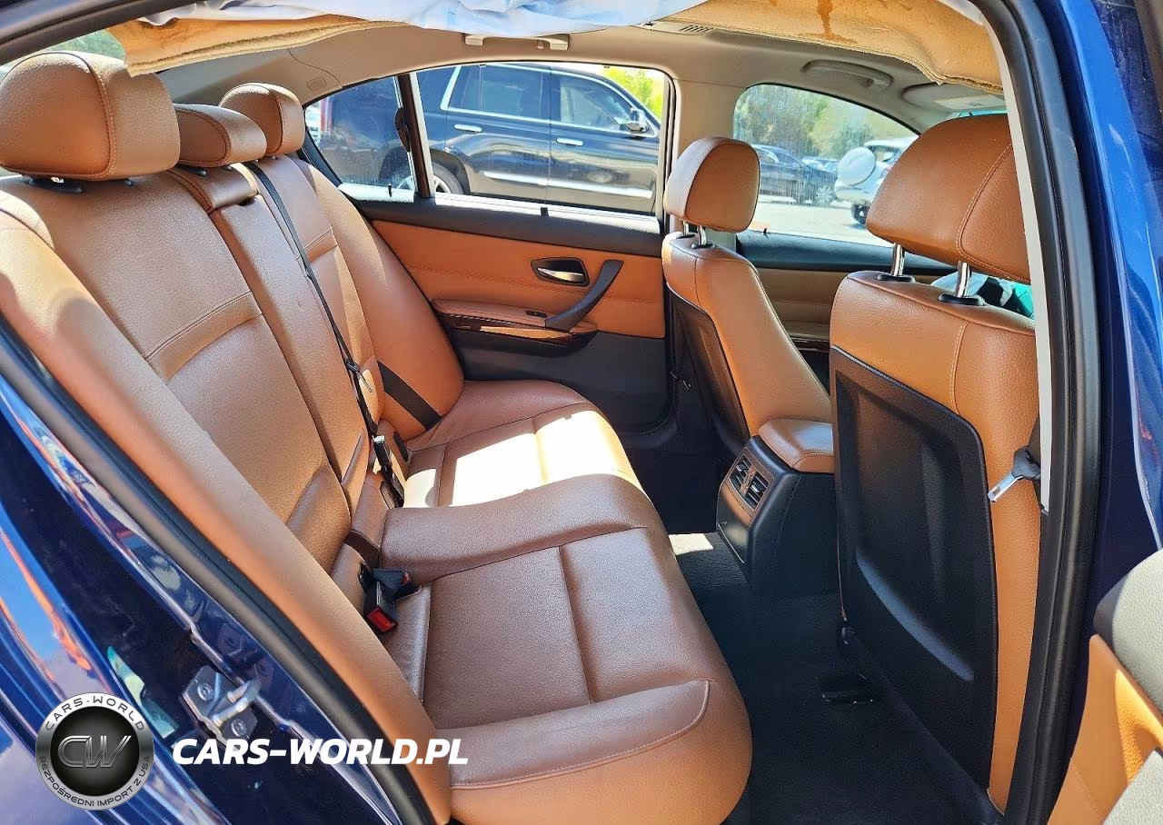 2011 BMW 328 Xi VIN:WBAPK7G57BNN85746 - 10