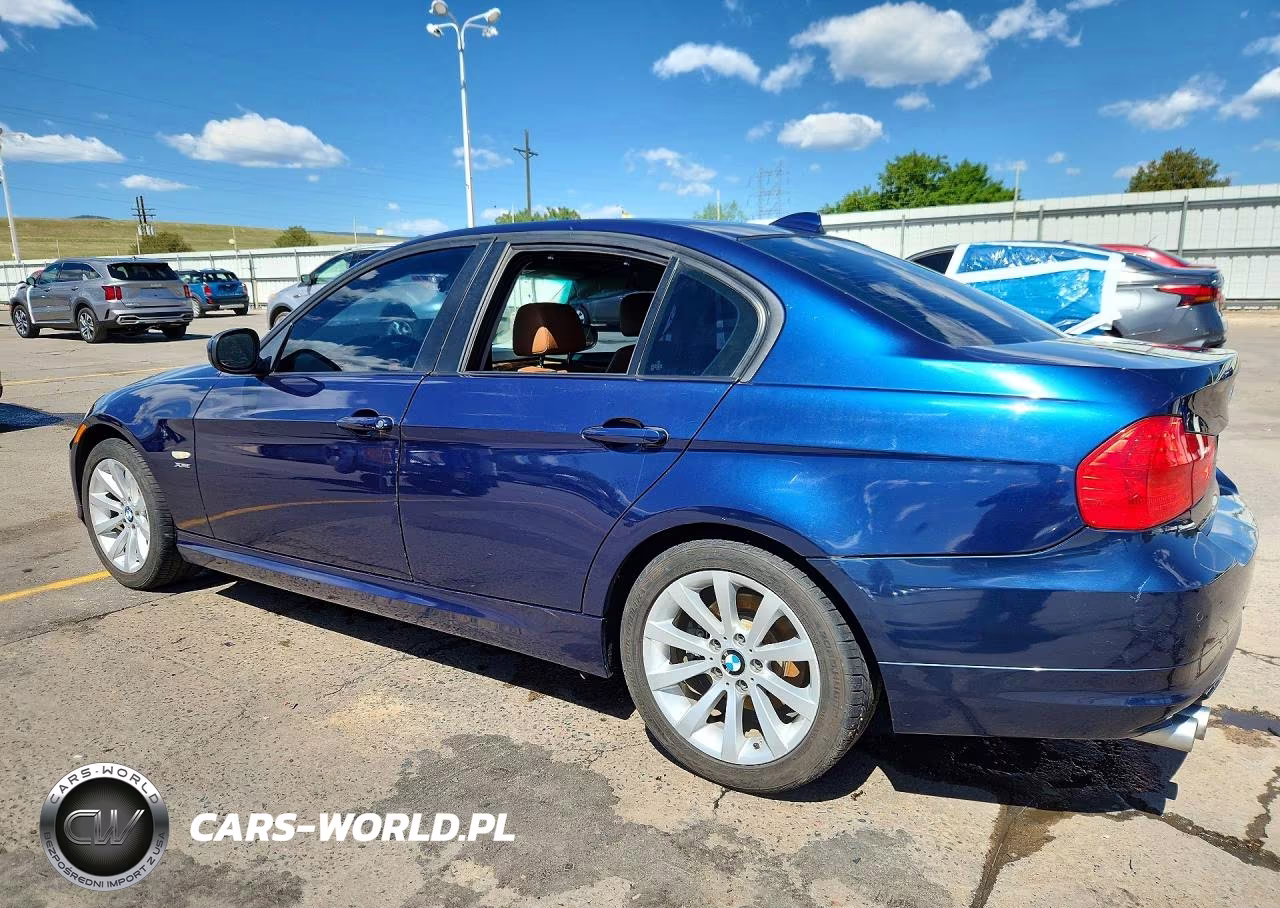 2011 BMW 328 Xi VIN:WBAPK7G57BNN85746 - 2