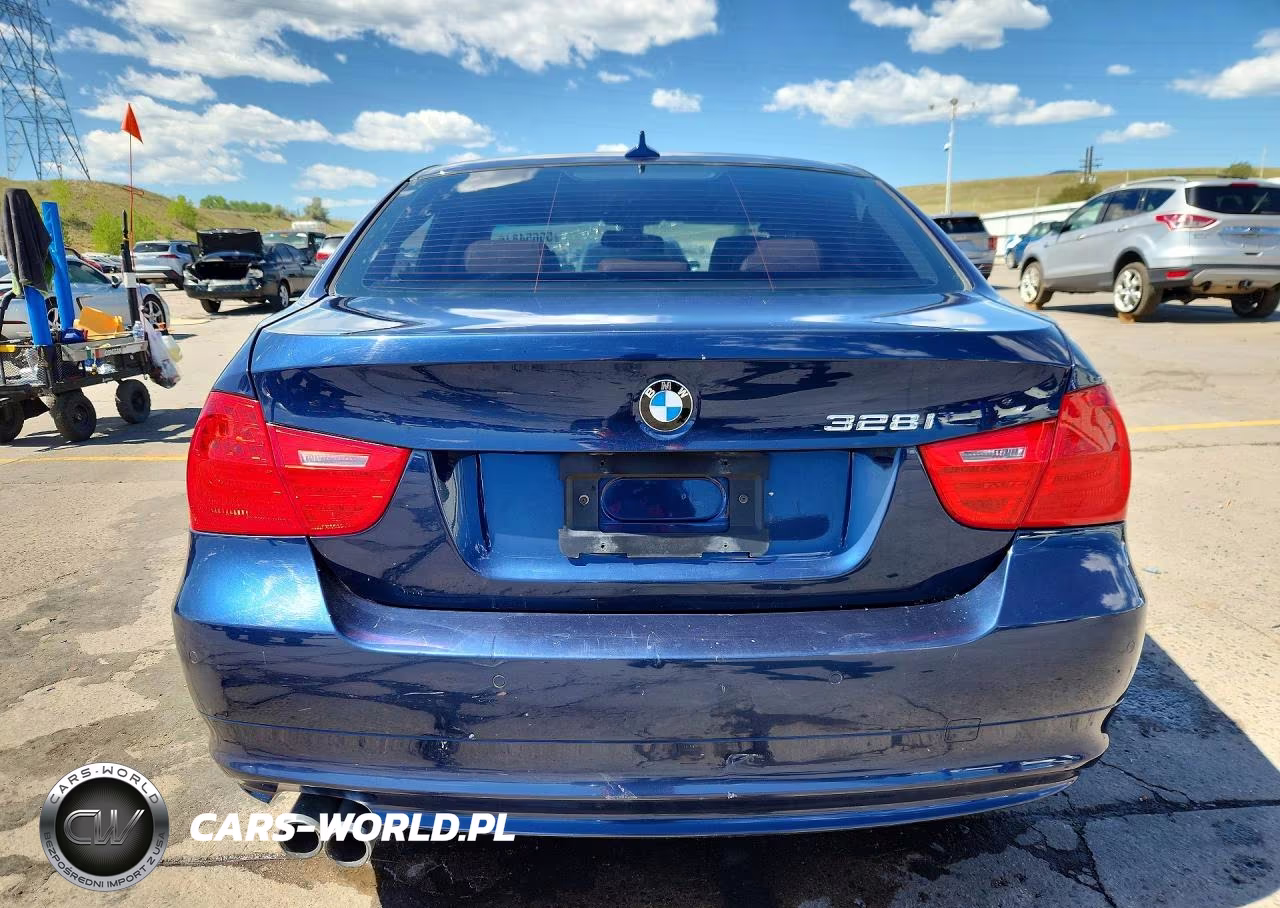 2011 BMW 328 Xi VIN:WBAPK7G57BNN85746 - 6