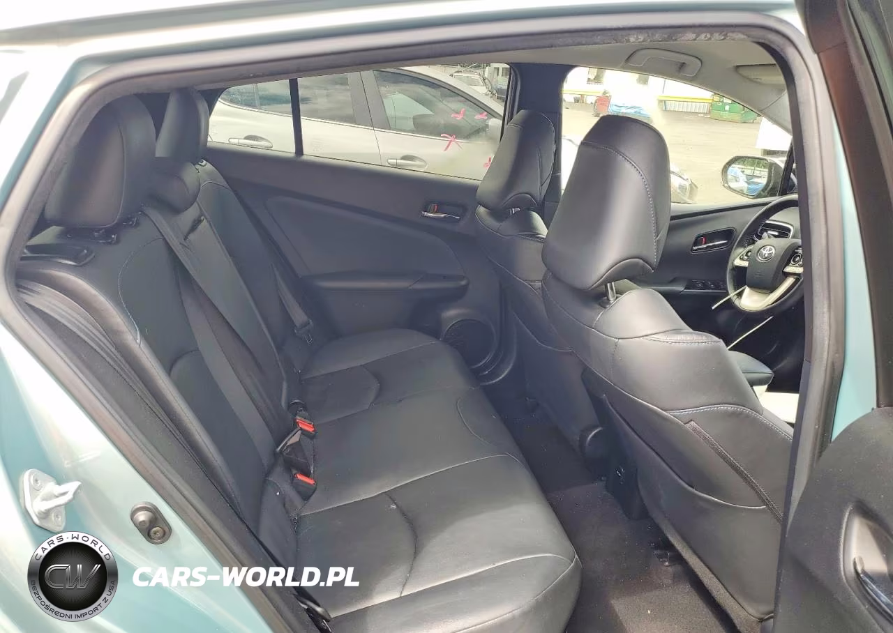 2016 Toyota Prius Three Touring VIN:JTDKARFU3G3019803 - 10