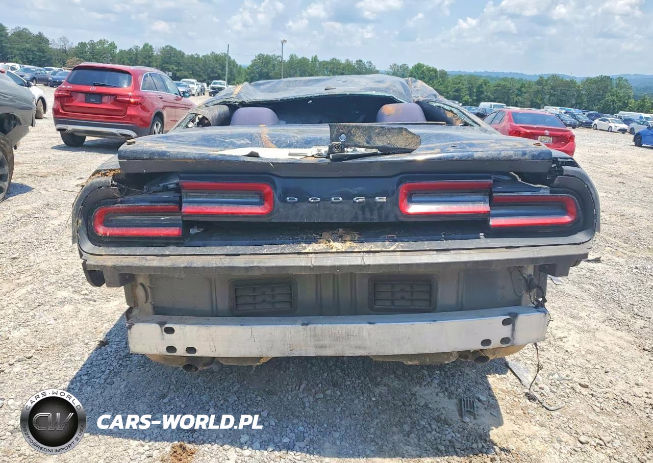 2018 Dodge Challenger Sxt VIN:2C3CDZAG8JH120566 - 6