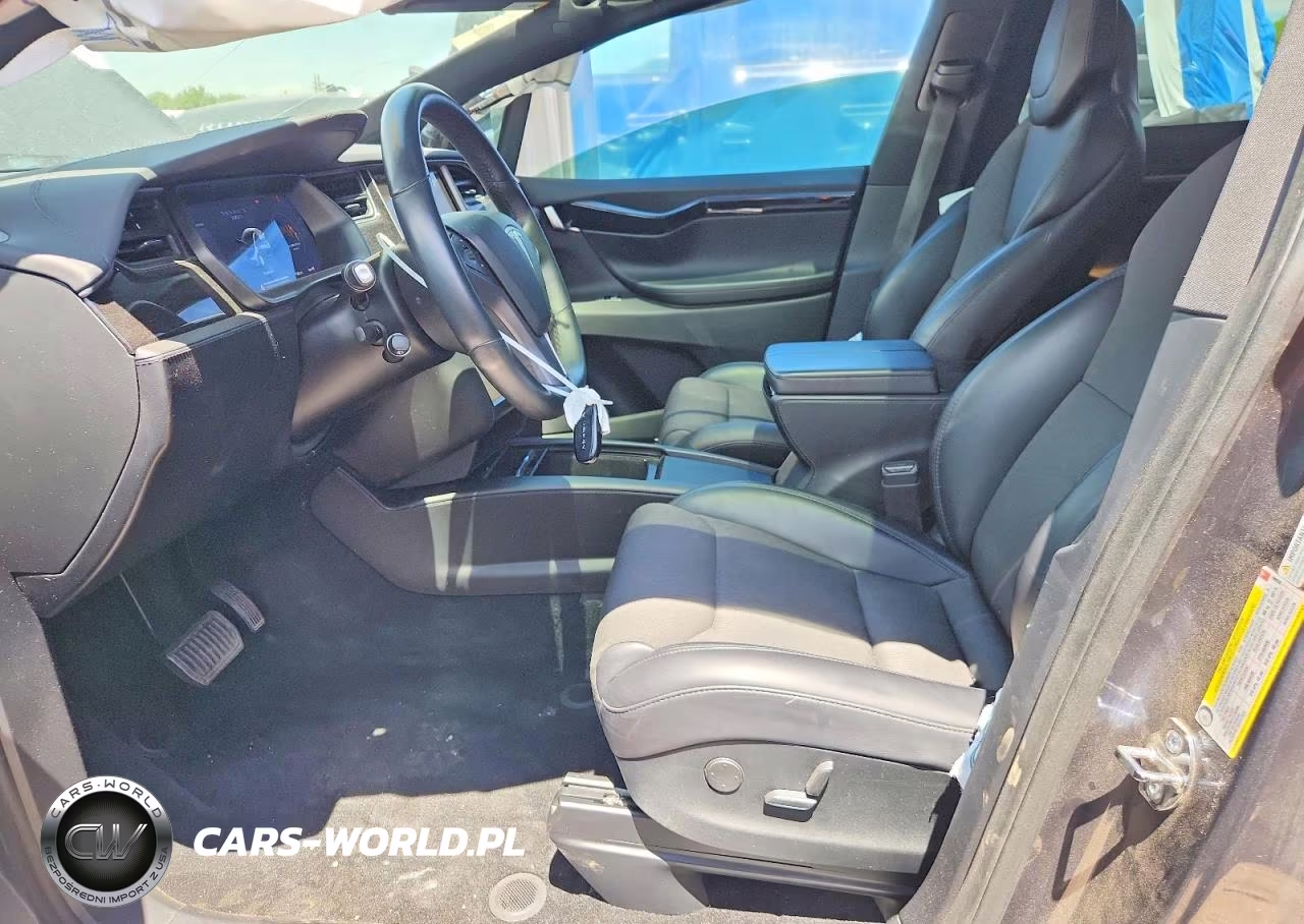 2018 Tesla Model X VIN:5YJXCDE26JF100050 - 7