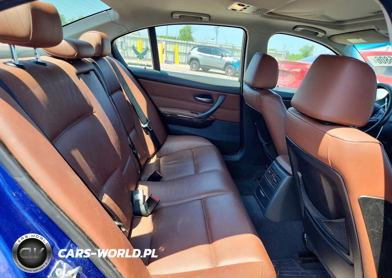 2007 BMW 328 Xi VIN:WBAVC93557KZ71161 - 10