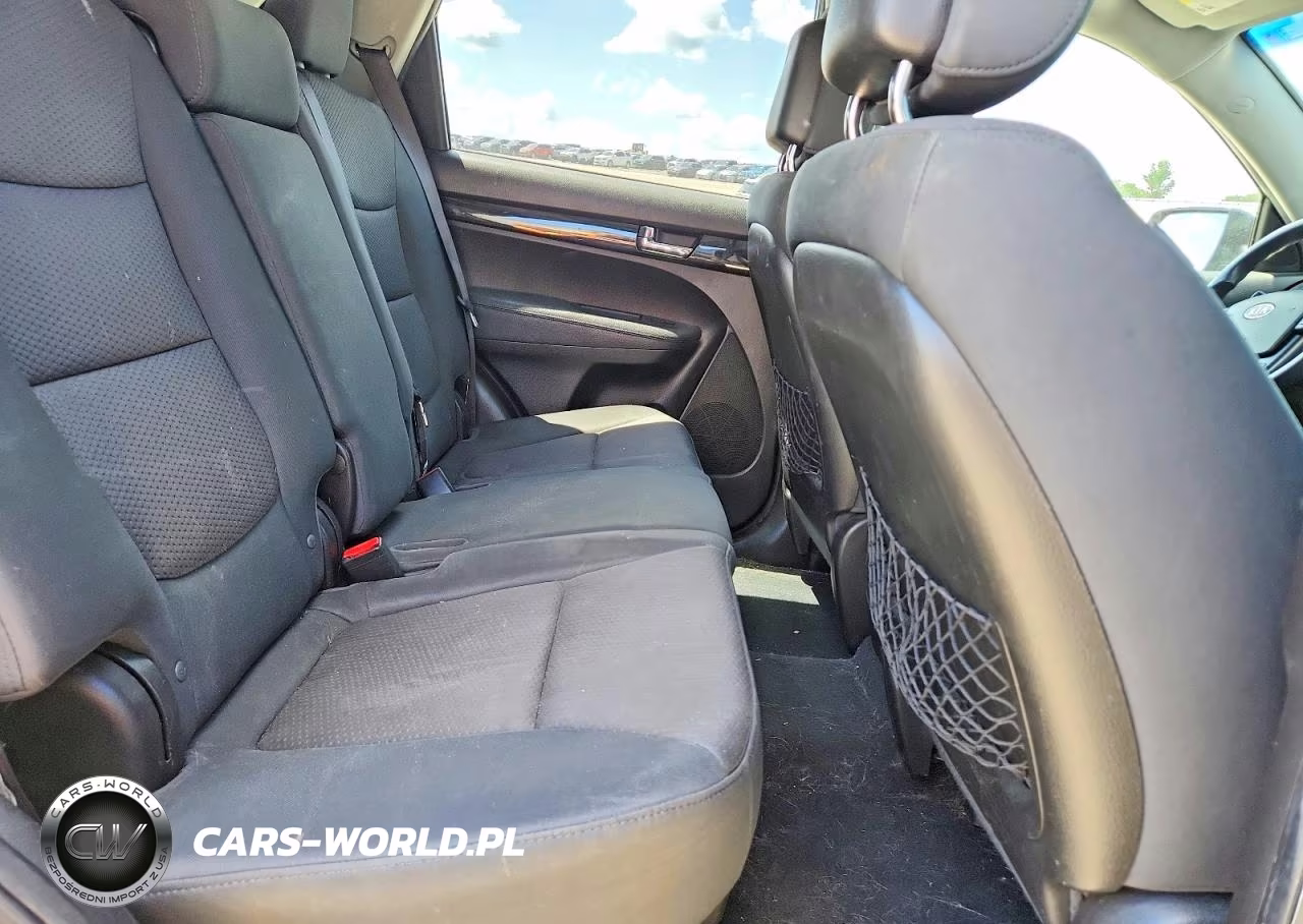 2011 Kia Sorento Lx VIN:5XYKT4A22BG080163 - 11