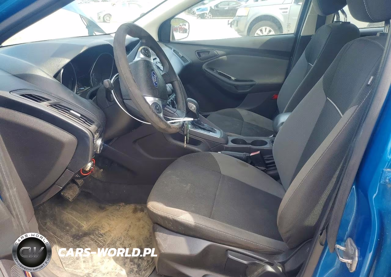 2012 Ford Focus Se VIN:1FAHP3F23CL255601 - 7