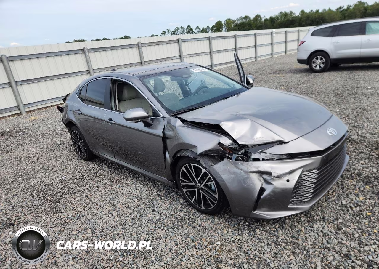 2026 Toyota Camry Xle VIN:4T1DAACK3TU665131 - 4