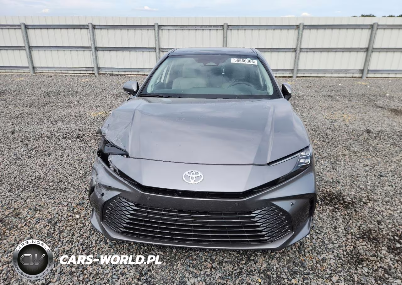 2026 Toyota Camry Xle VIN:4T1DAACK3TU665131 - 5