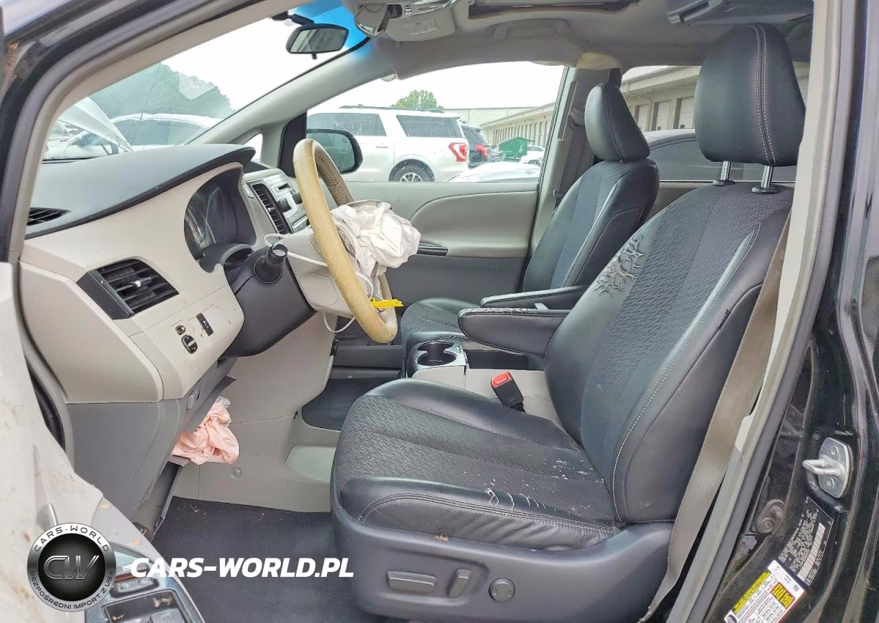2011 Toyota Sienna Sport VIN:5TDXK3DC5BS029363 - 7