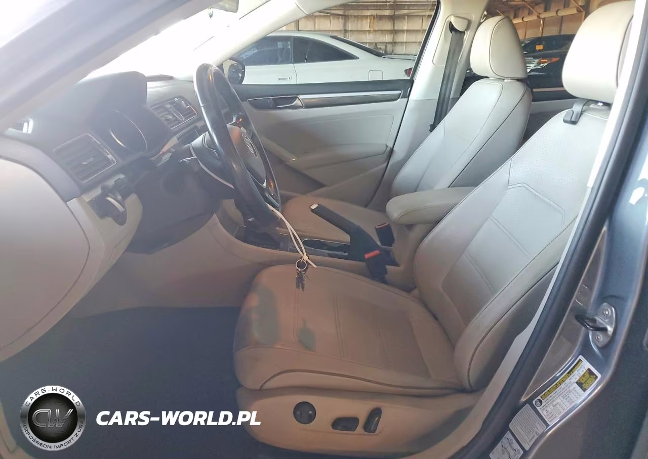2017 Volkswagen Passat Se VIN:1VWBT7A37HC082401 - 7