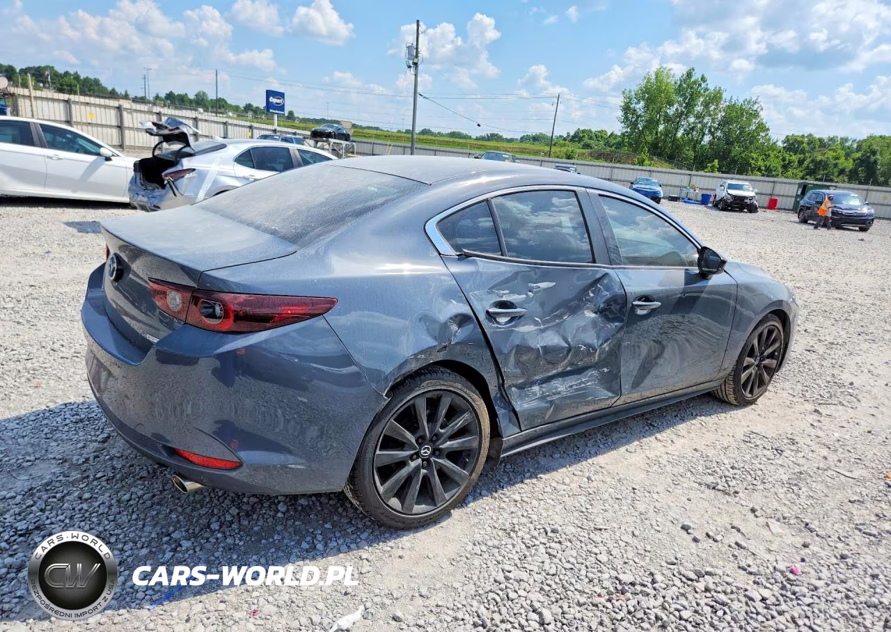 2023 Mazda 3 Preferred VIN:3MZBPACM4PM363477 - 3