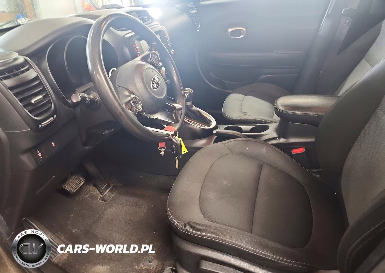 2018 Kia Soul + VIN:KNDJP3A54J7537037 - 7