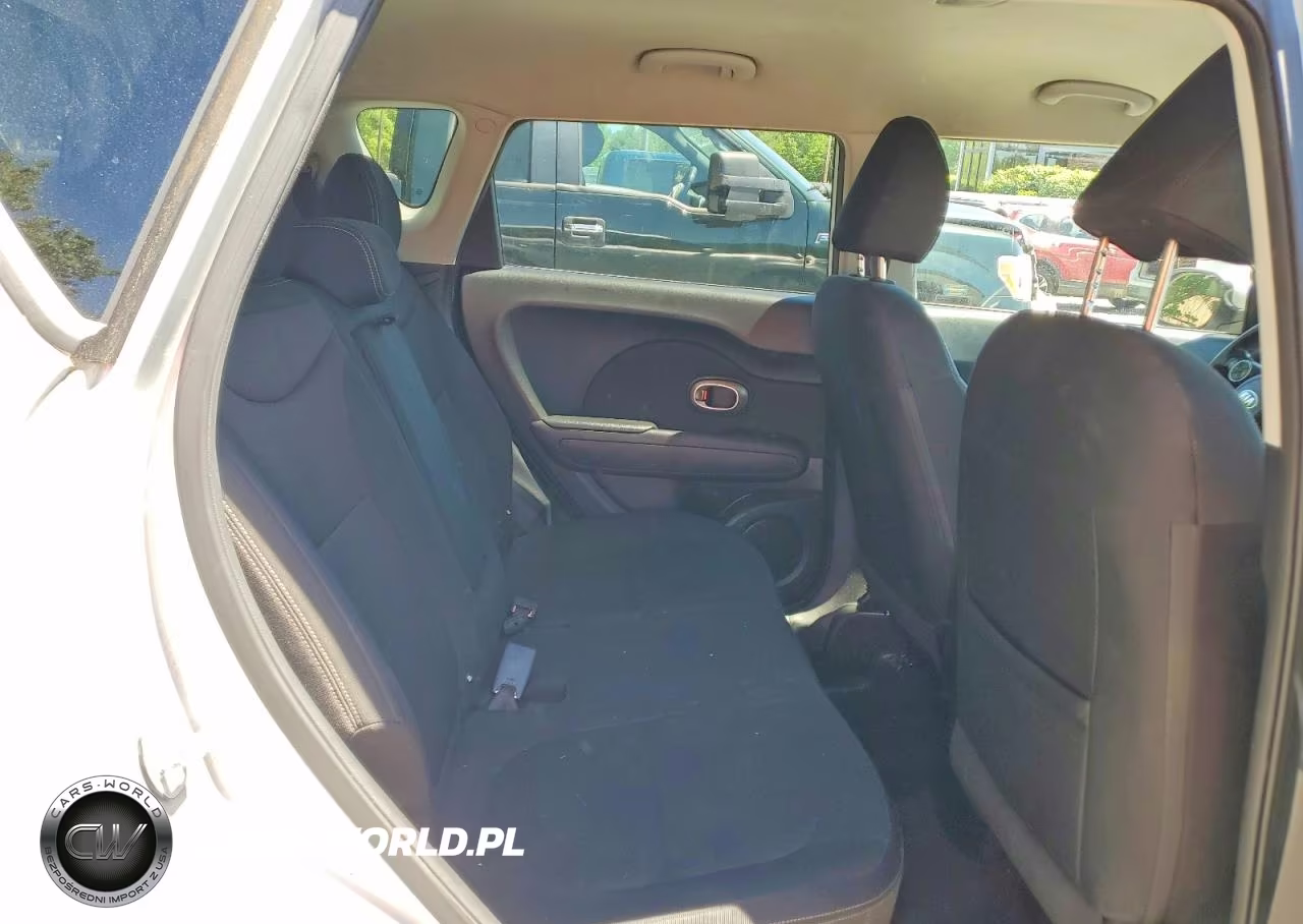 2014 Kia Soul Base VIN:KNDJN2A25E7700726 - 10