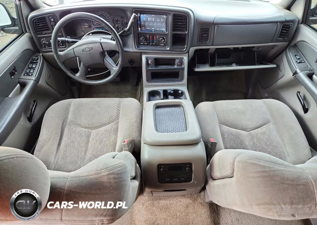 2003 Chevrolet Tahoe K1500 VIN:1GNEK13Z93J302361 - 8