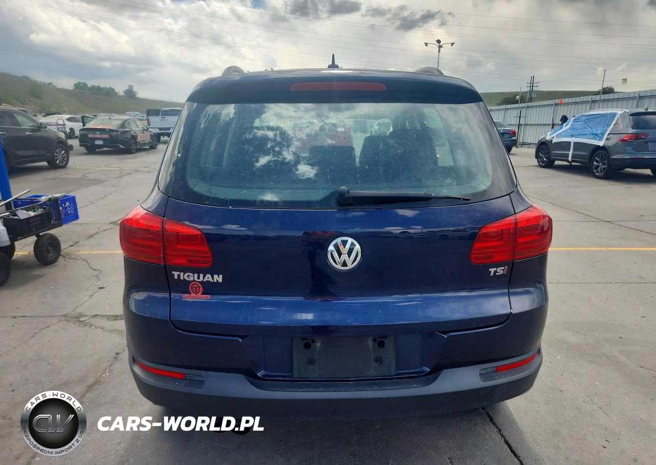 2016 Volkswagen Tiguan S VIN:WVGAV7AX9GW514829 - 6