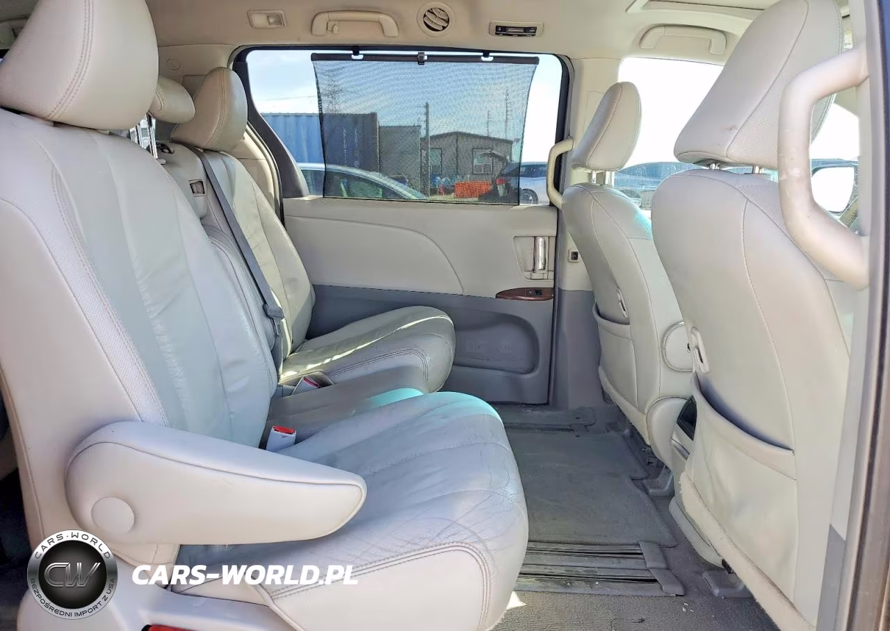 2011 Toyota Sienna Xle 8-Passenger VIN:5TDYK3DC9BS020556 - 11