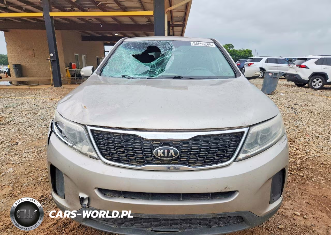 2015 Kia Sorento Lx VIN:5XYKT3A69FG637556 - 5