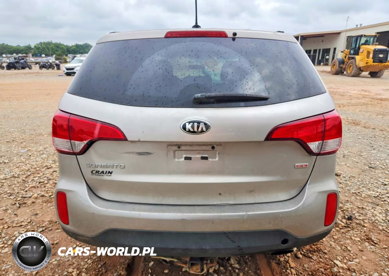 2015 Kia Sorento Lx VIN:5XYKT3A69FG637556 - 6