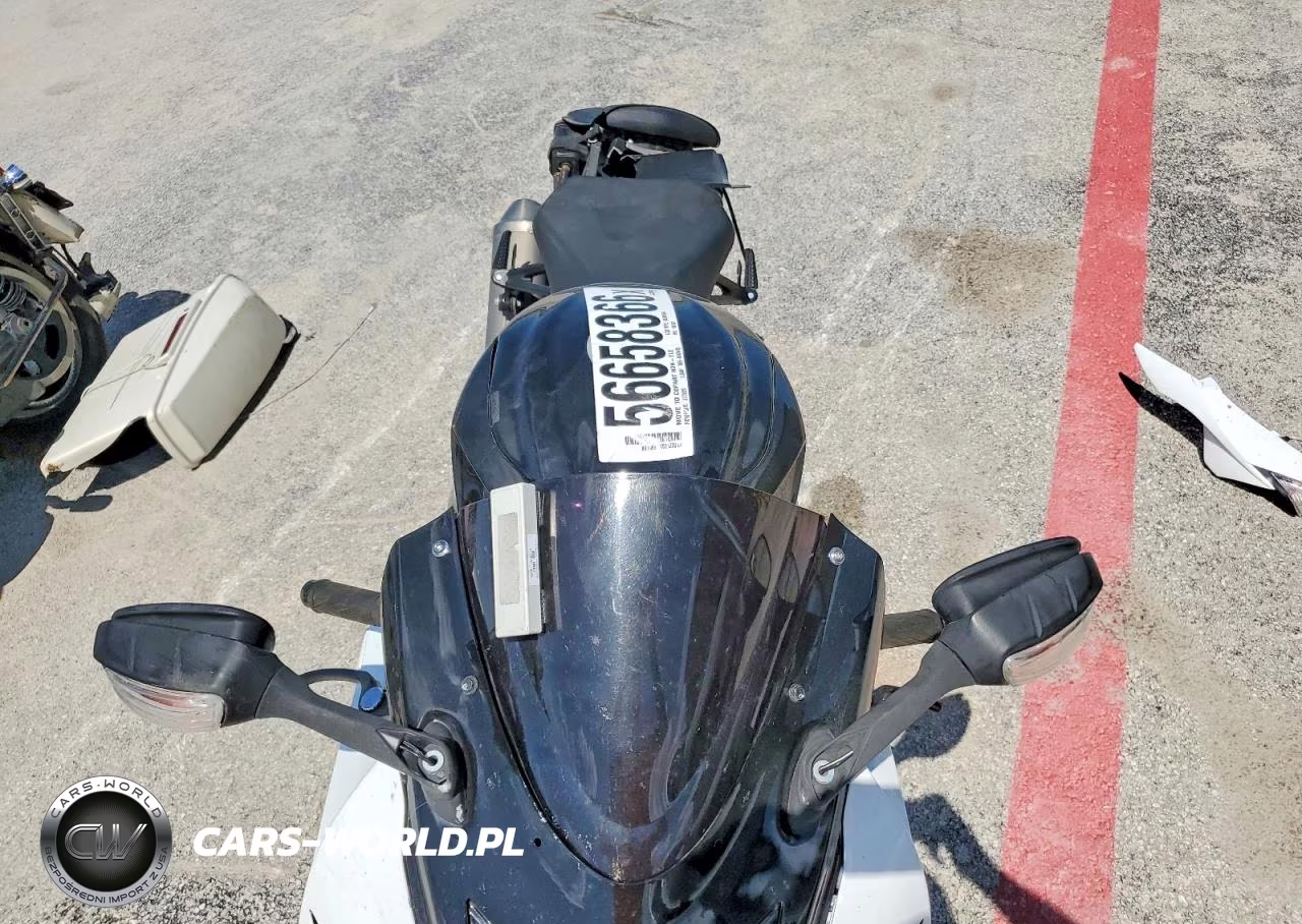 2017 Suzuki Gsx-R600 VIN:JS1GN7FA5H2100162 - 5