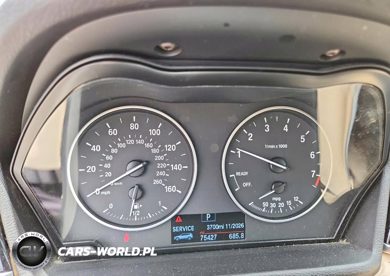 2018 BMW X1 xDrive28I VIN:WBXHT3C33J5K27255 - 9