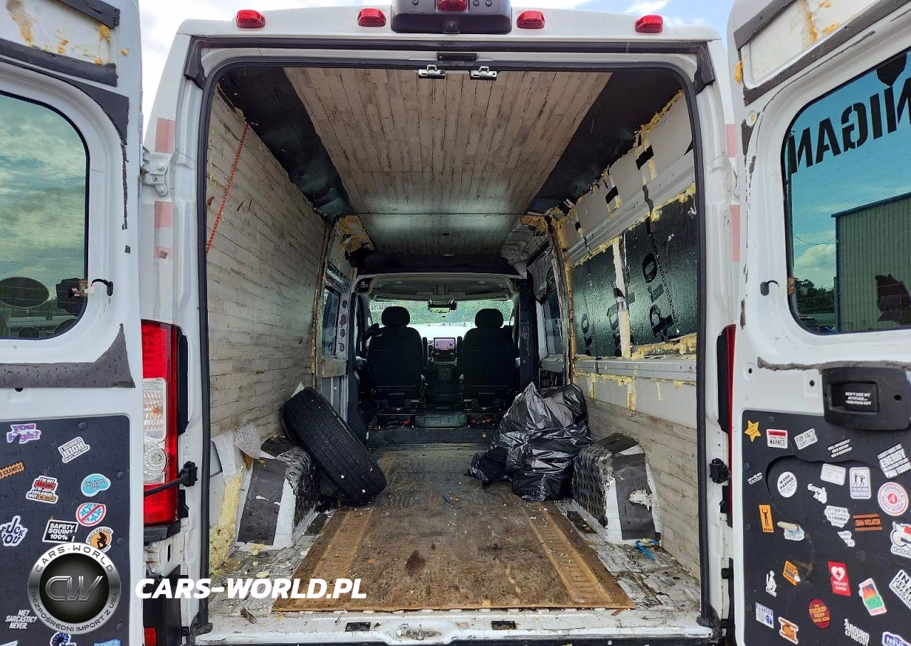 2023 Ram Promaster 3500 Delivery Van VIN:3C6MRVUG2PE544990 - 10