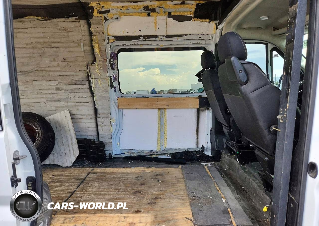 2023 Ram Promaster 3500 Delivery Van VIN:3C6MRVUG2PE544990 - 11