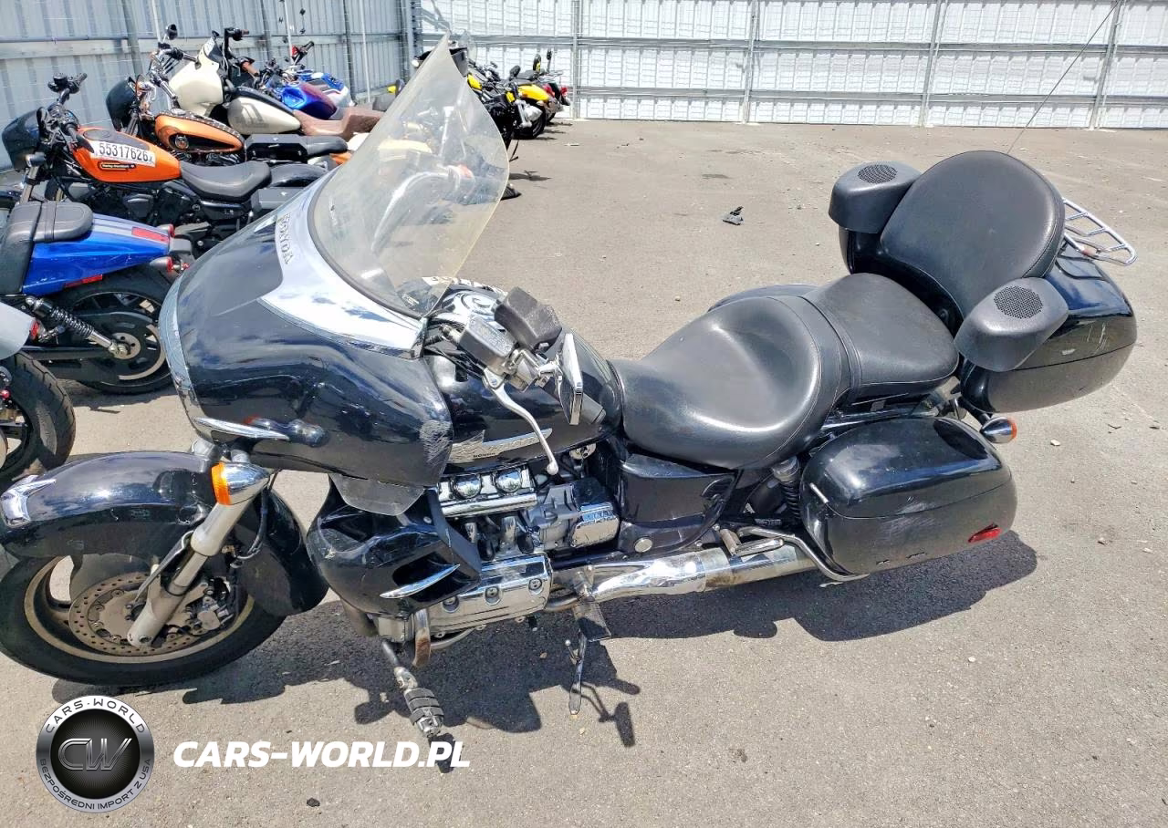 2000 Honda Gl1500 Cf VIN:1HFSC4102YA100831 - 3