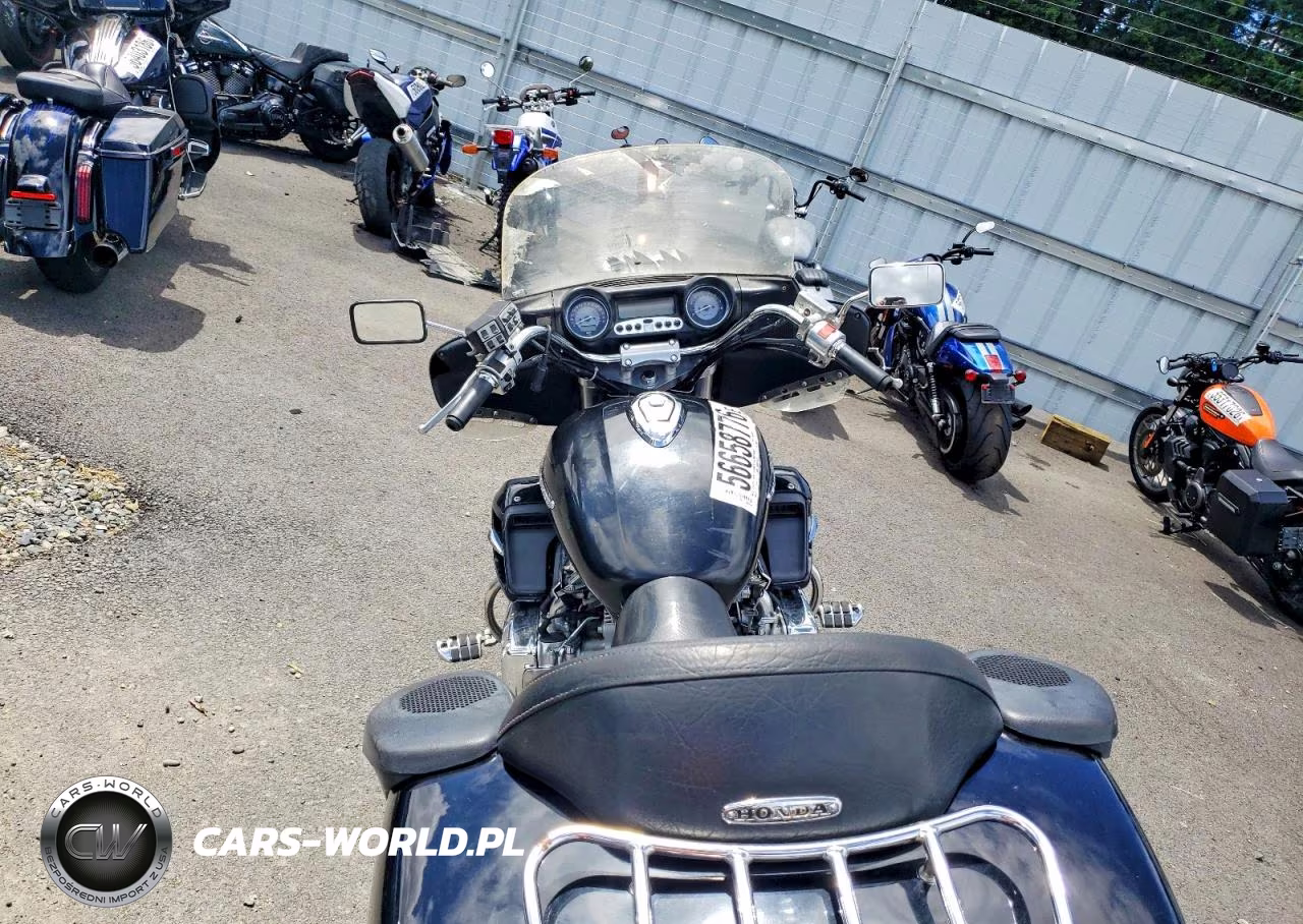 2000 Honda Gl1500 Cf VIN:1HFSC4102YA100831 - 6