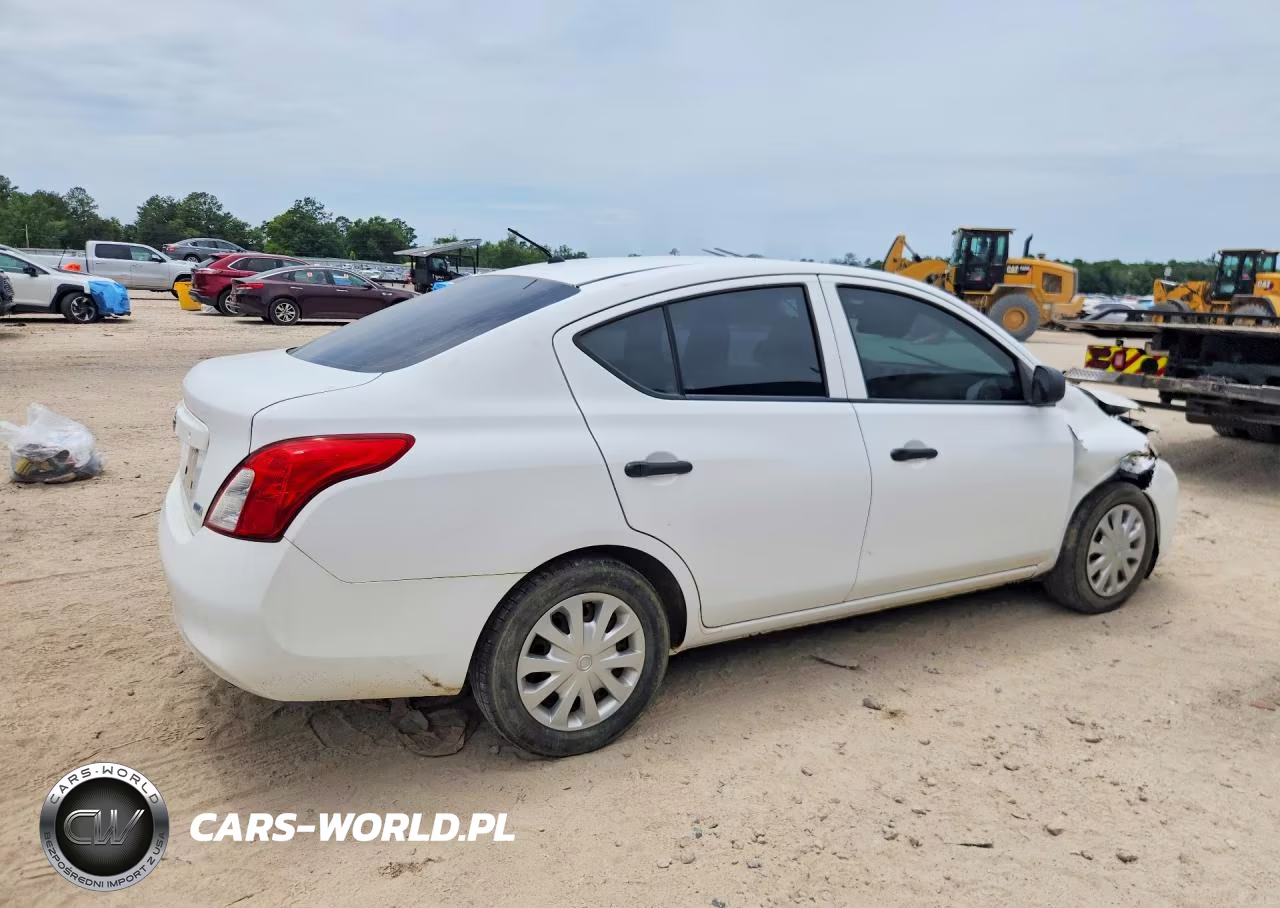 2012 Nissan Versa 1.6 S VIN:3N1CN7AP7CL831184 - 3