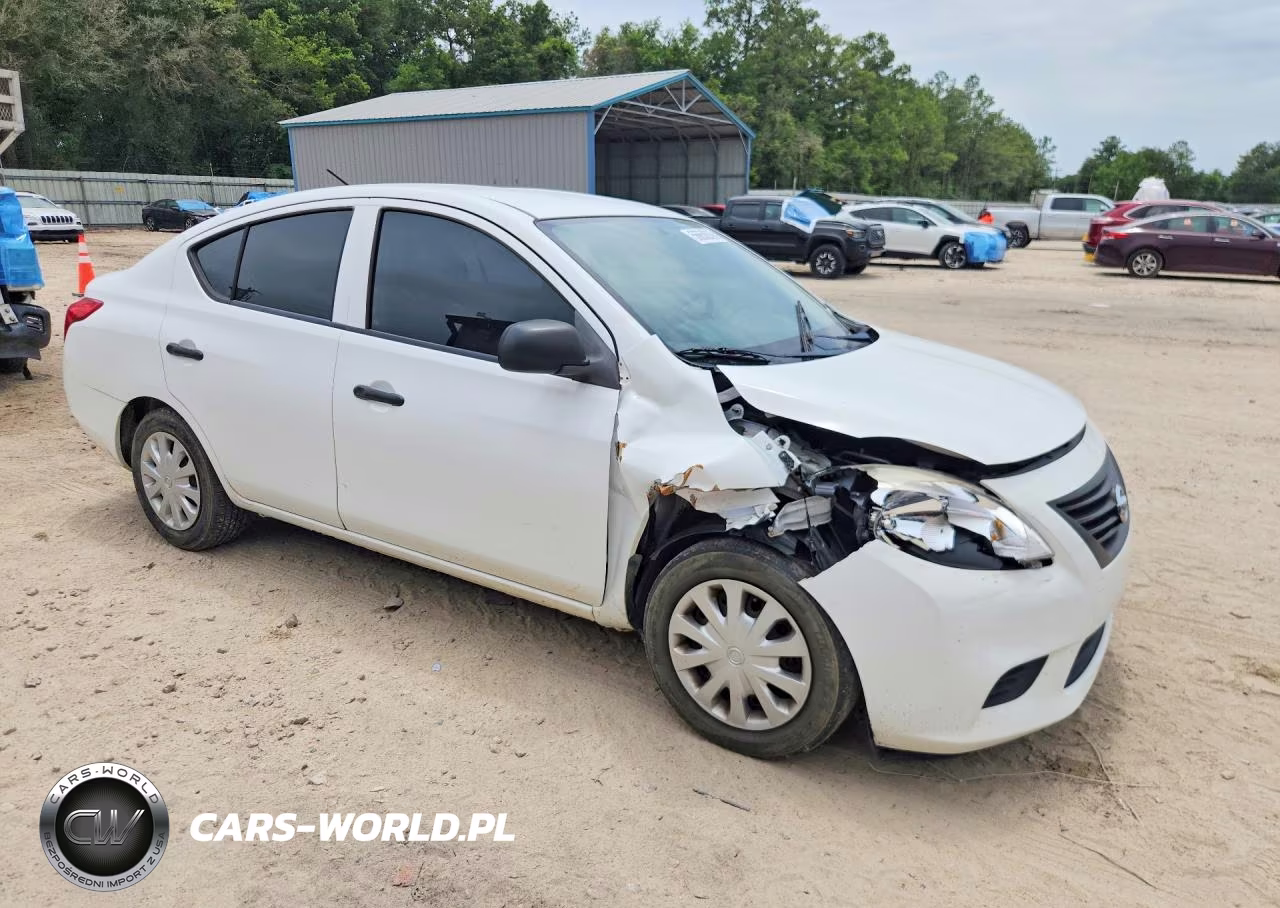 2012 Nissan Versa 1.6 S VIN:3N1CN7AP7CL831184 - 4