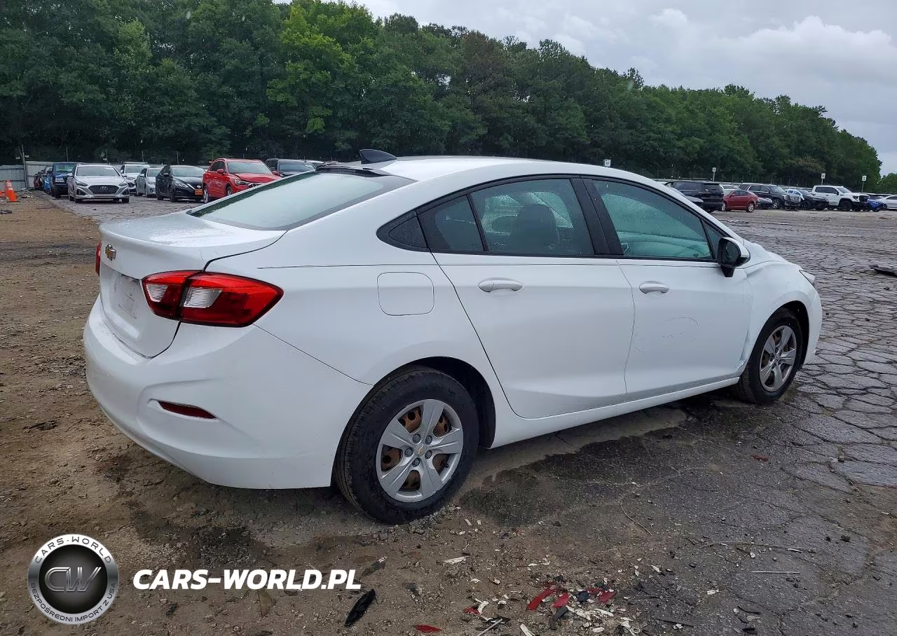 2018 Chevrolet Cruze Ls VIN:1G1BC5SM5J7243818 - 3