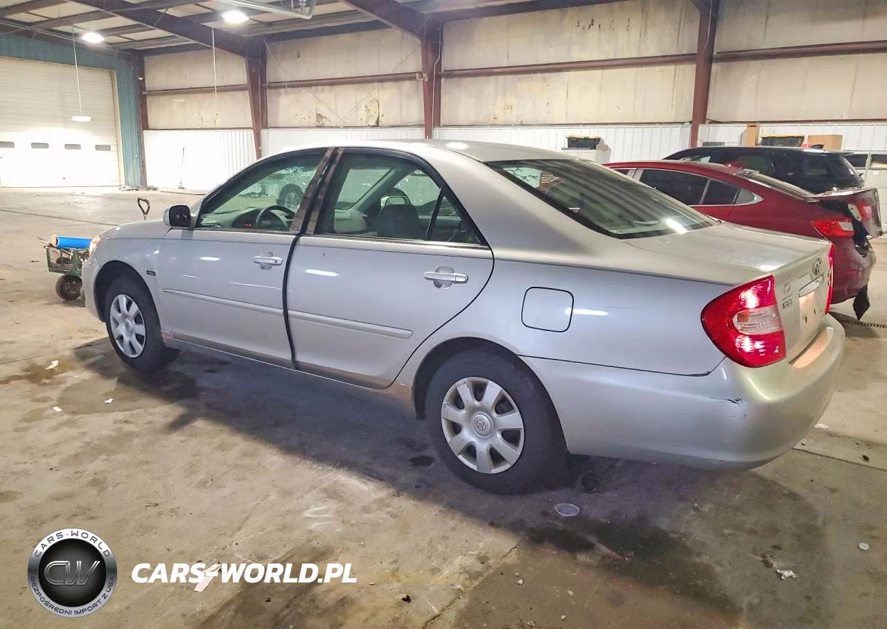 2004 Toyota Camry Le VIN:4T1BE32K84U346625 - 2