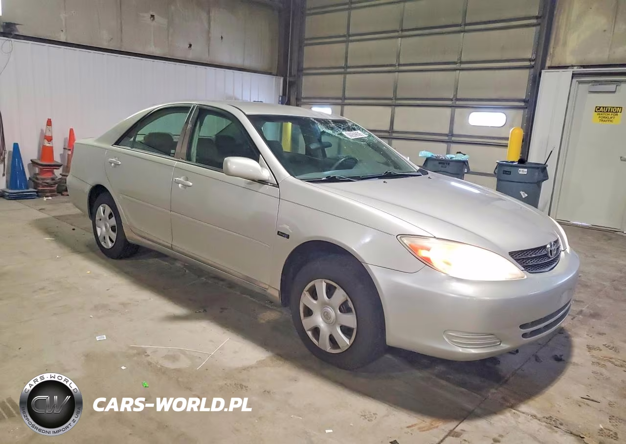 2004 Toyota Camry Le VIN:4T1BE32K84U346625 - 4
