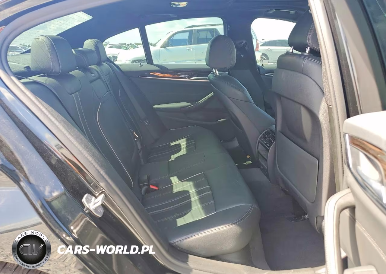 2019 BMW 530 I VIN:WBAJA5C51KWW07706 - 10
