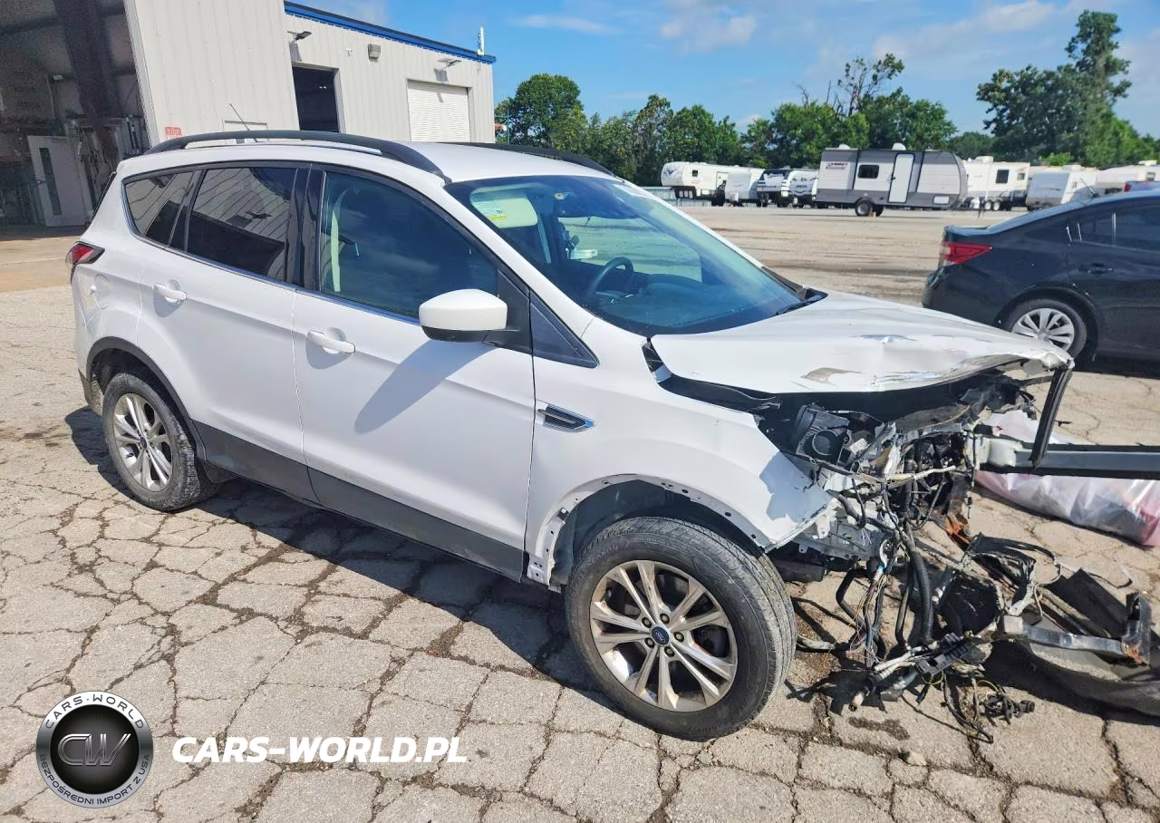 2018 Ford Escape Se VIN:1FMCU9GD5JUC19993 - 4