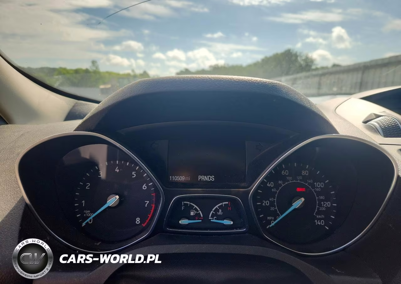 2018 Ford Escape Se VIN:1FMCU9GD5JUC19993 - 9